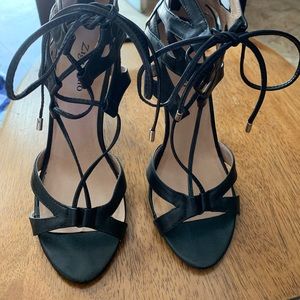 Size 9 tie up heels